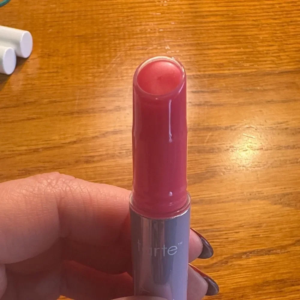 tarte glossy lip